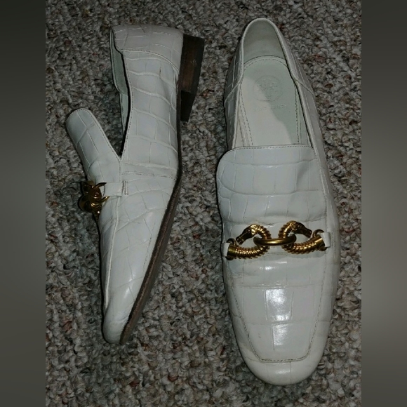 Tory Burch vintage leather loafers - Picture 1 of 9
